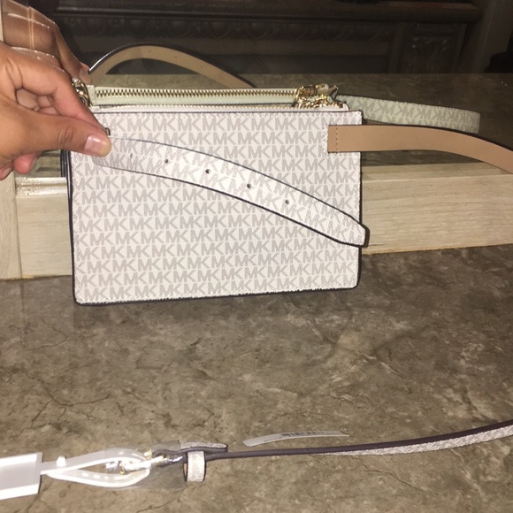 🌻MICHAEL Michael Kors belt bag (adjustable) NEW - Picture 11 of 13